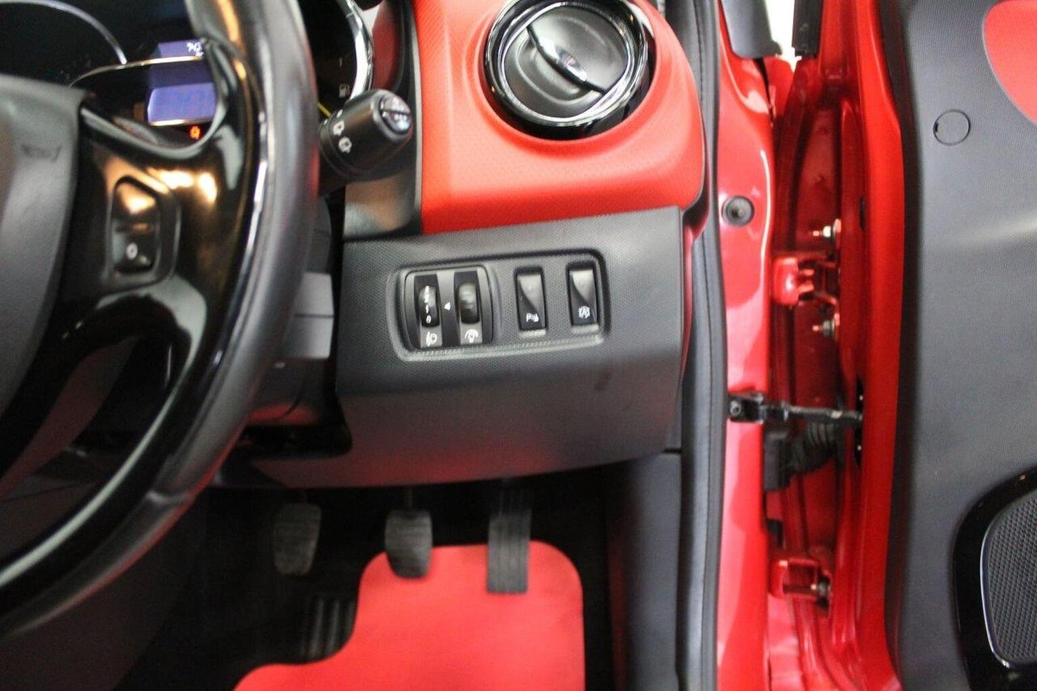 Vehicle 46