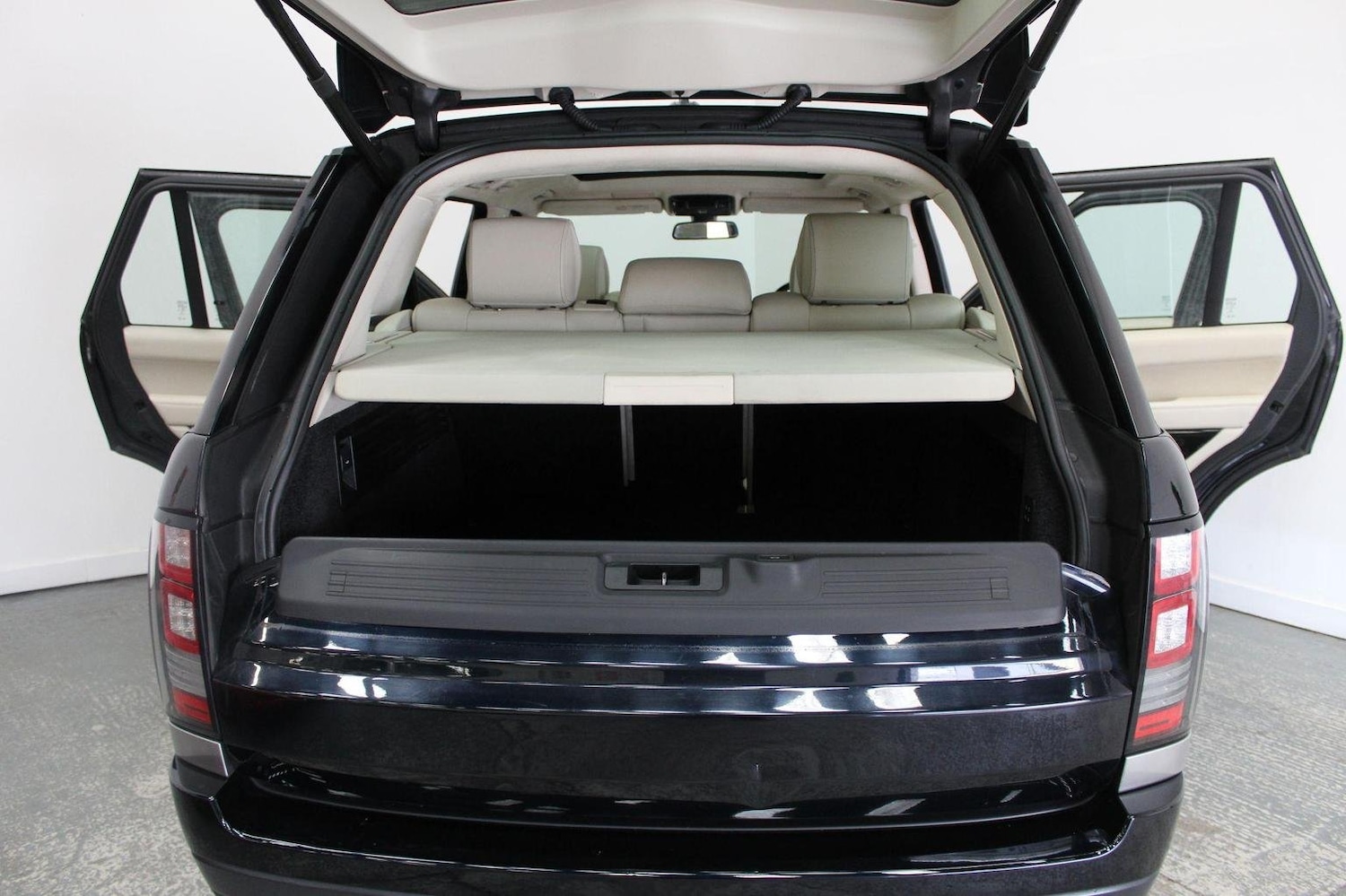 Vehicle 29