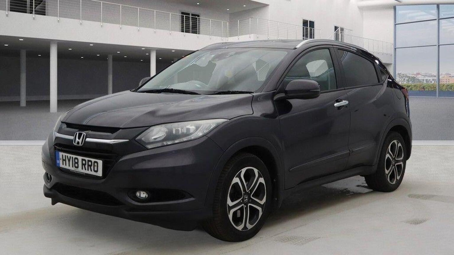 Used Honda HR-V 2018 for sale - 77709047: Photo 3