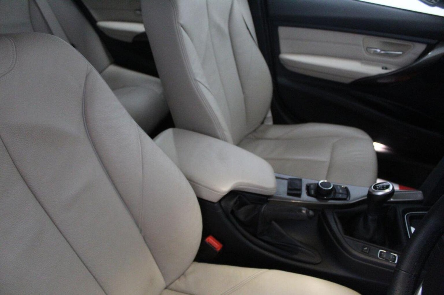 Used BMW 3 Series 2013 for sale - 76931428: Photo 44