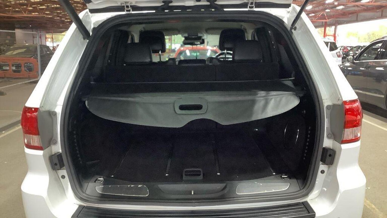 Used Jeep Grand Cherokee 2013 for sale - 76611360: Photo 10