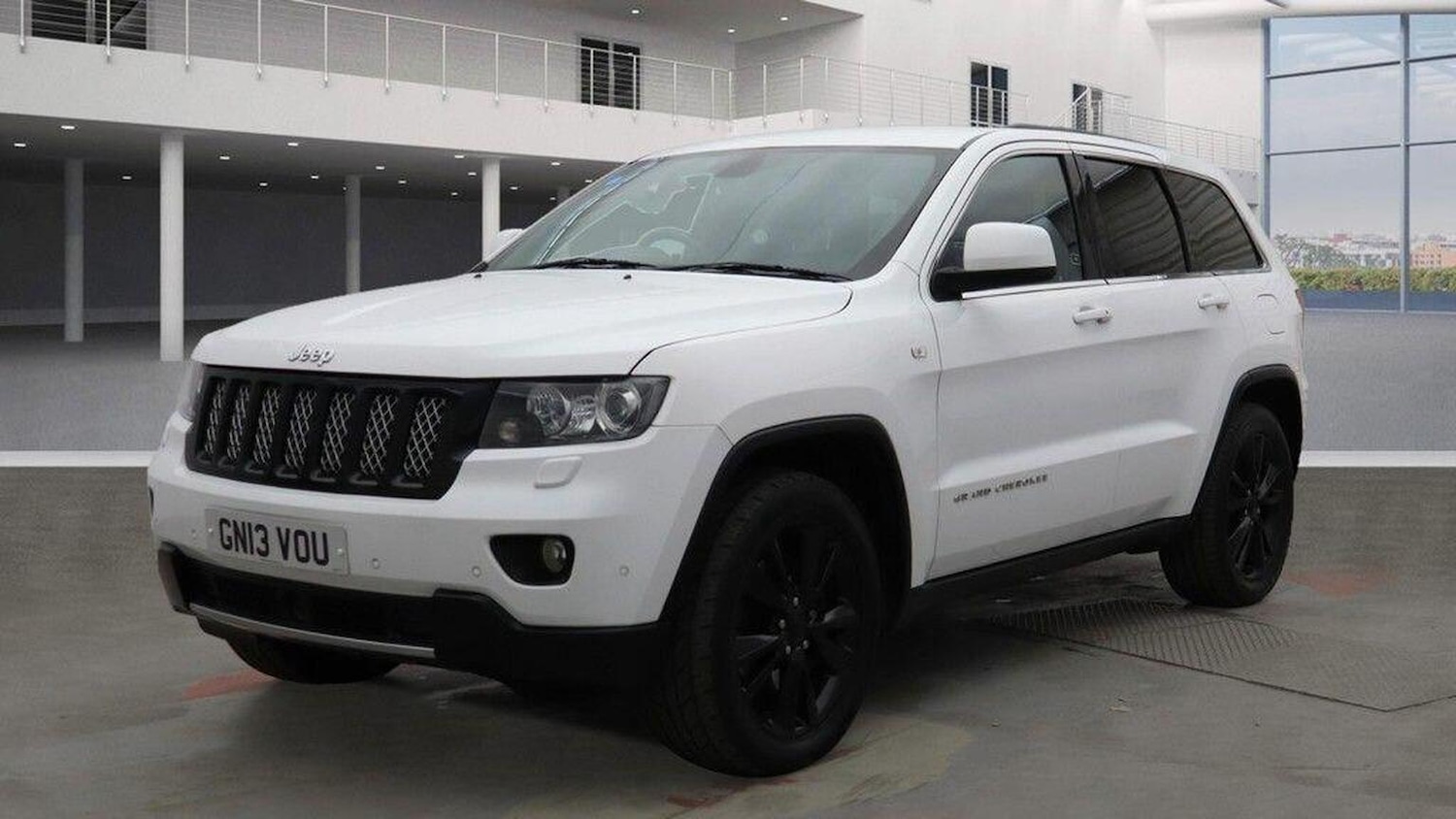 Used Jeep Grand Cherokee 2013 for sale - 76611360: Photo 2