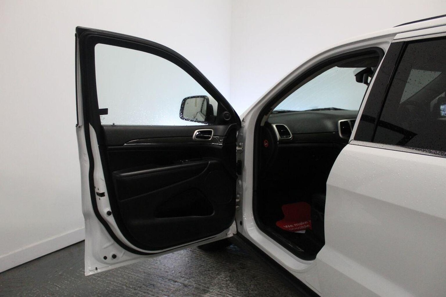 Used Jeep Grand Cherokee 2013 for sale - 76611360: Photo 26