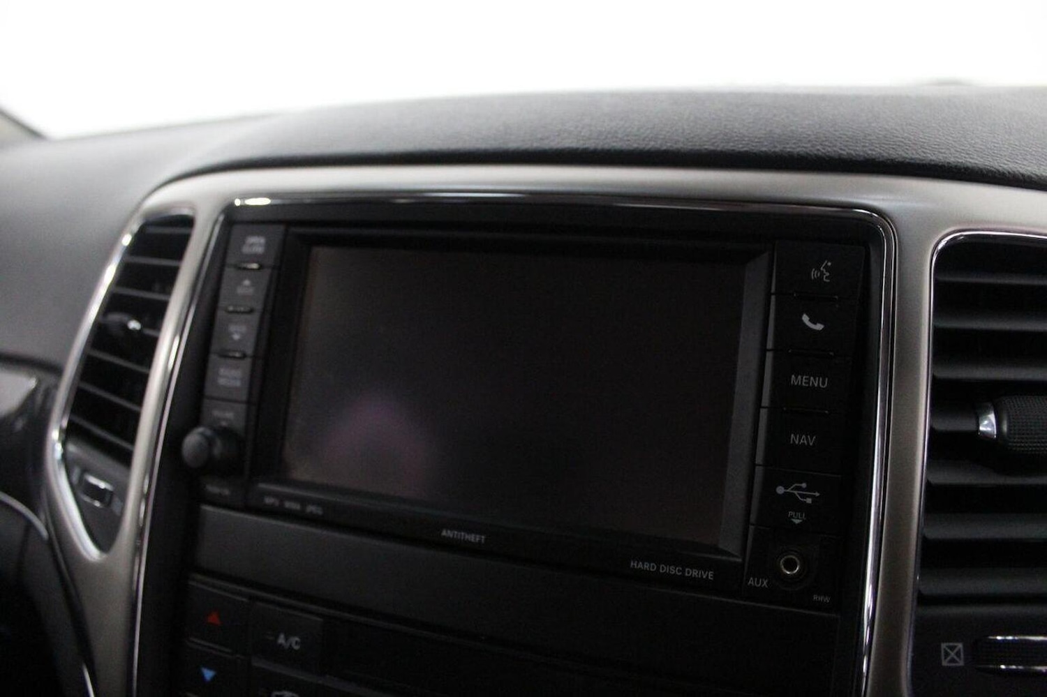 Used Jeep Grand Cherokee 2013 for sale - 76611360: Photo 38