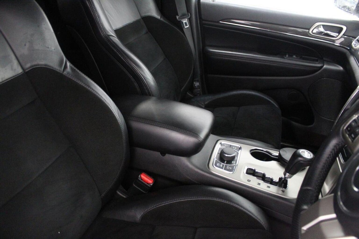 Used Jeep Grand Cherokee 2013 for sale - 76611360: Photo 42