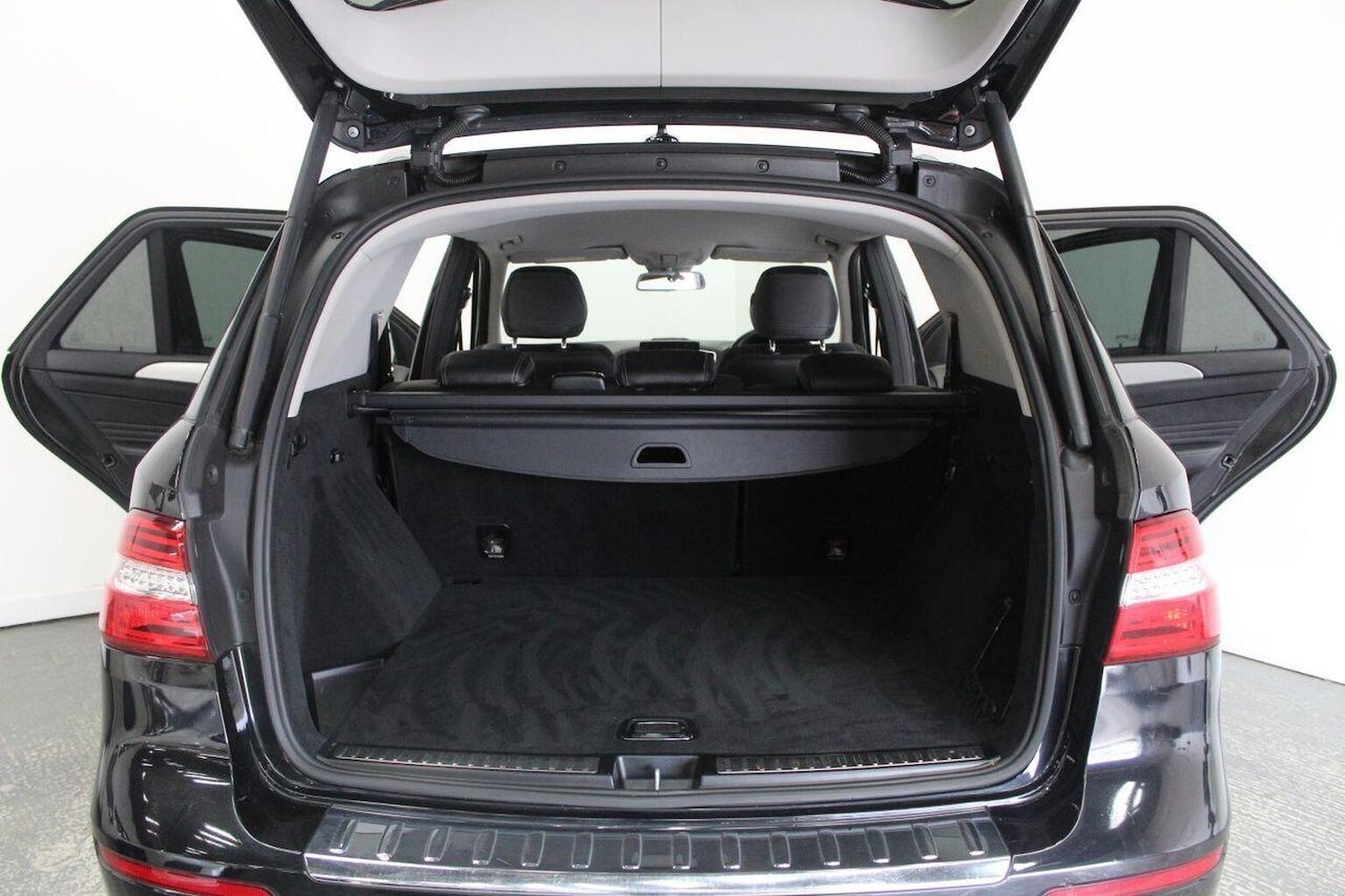 Used Mercedes-Benz M Class 2013 for sale - 77937835: Photo 24