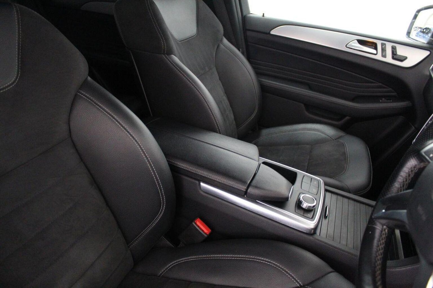 Used Mercedes-Benz M Class 2013 for sale - 77937835: Photo 44