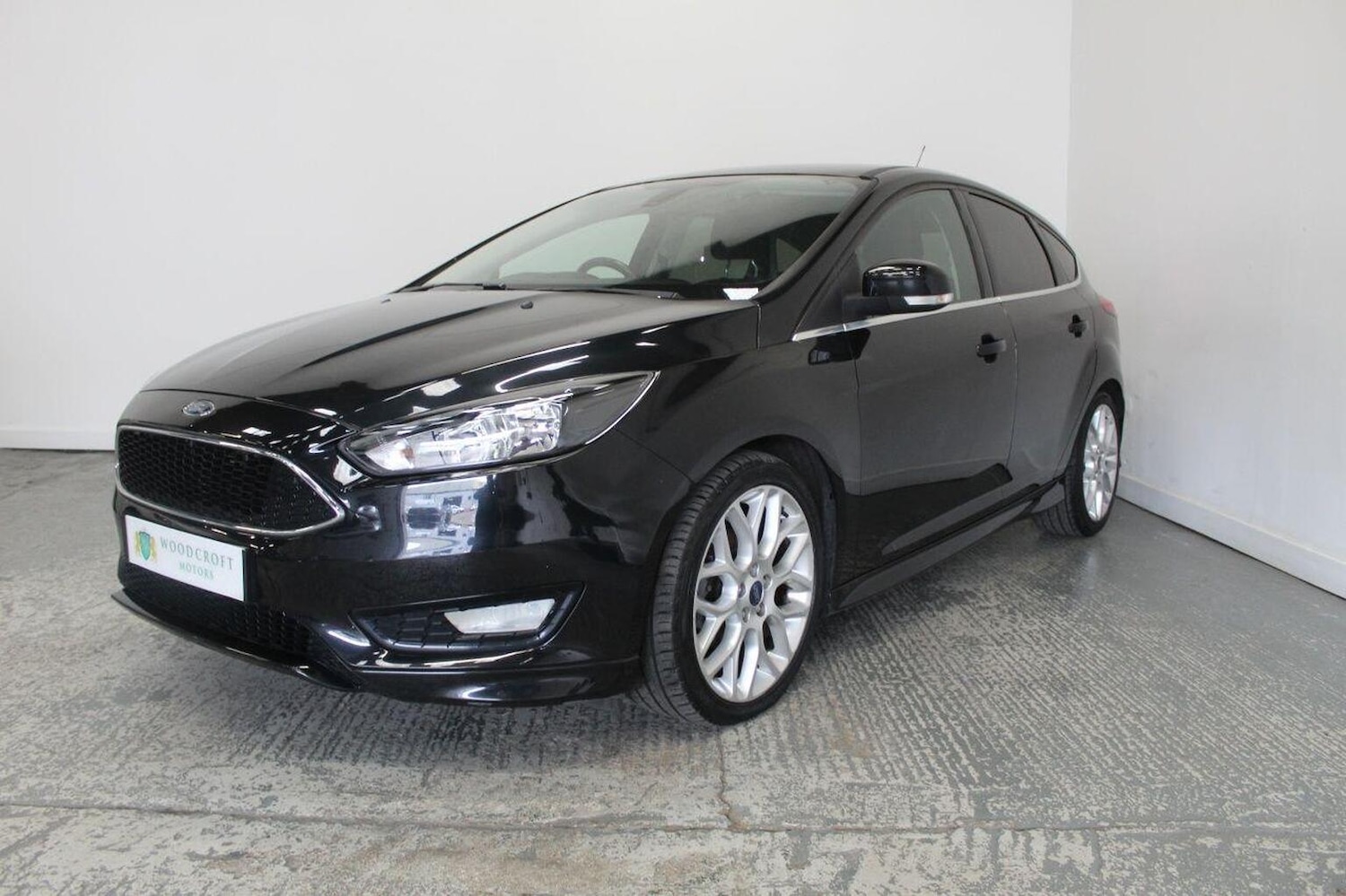Used Ford Focus 2015 for sale - 76793848: Photo 2