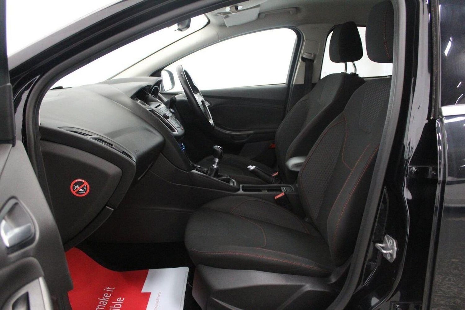 Used Ford Focus 2015 for sale - 76793848: Photo 47