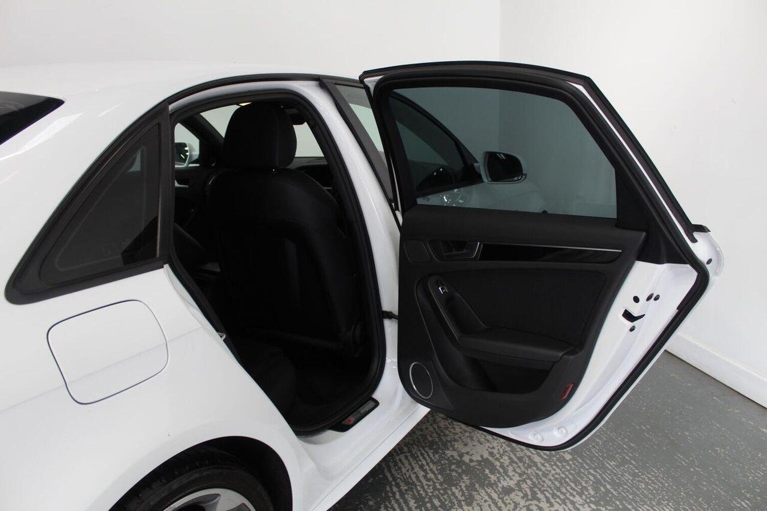 Vehicle 26