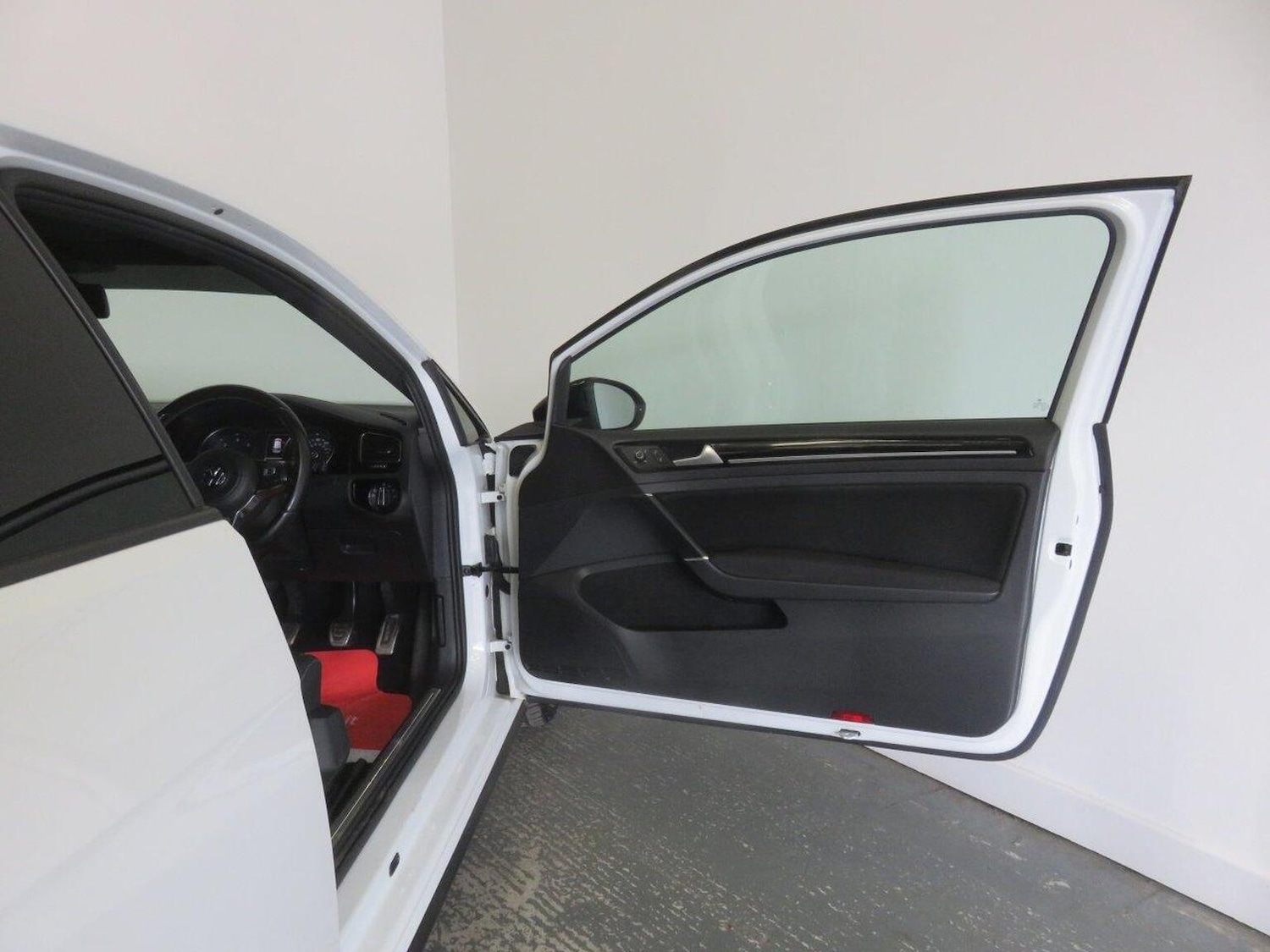 Used Volkswagen Golf 2014 for sale - 76793707: Photo 25