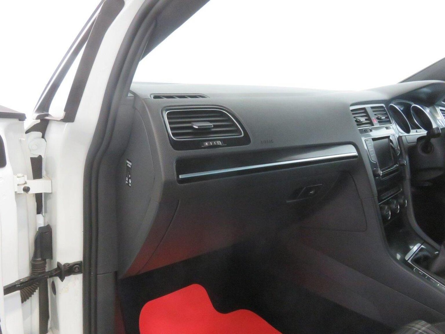 Used Volkswagen Golf 2014 for sale - 76793707: Photo 29