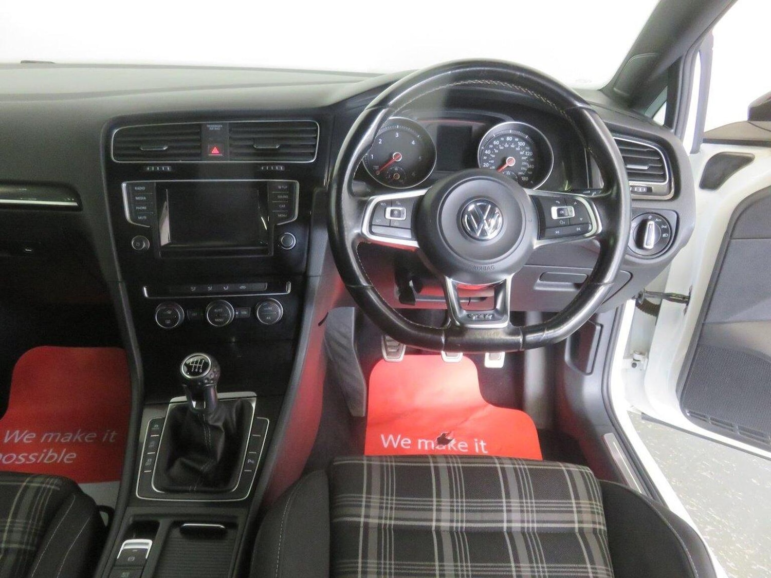 Used Volkswagen Golf 2014 for sale - 76793707: Photo 39