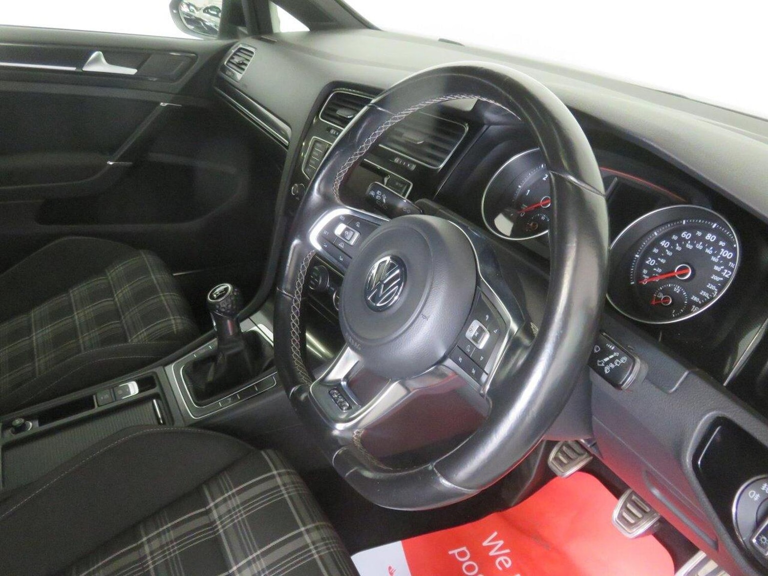 Used Volkswagen Golf 2014 for sale - 76793707: Photo 40