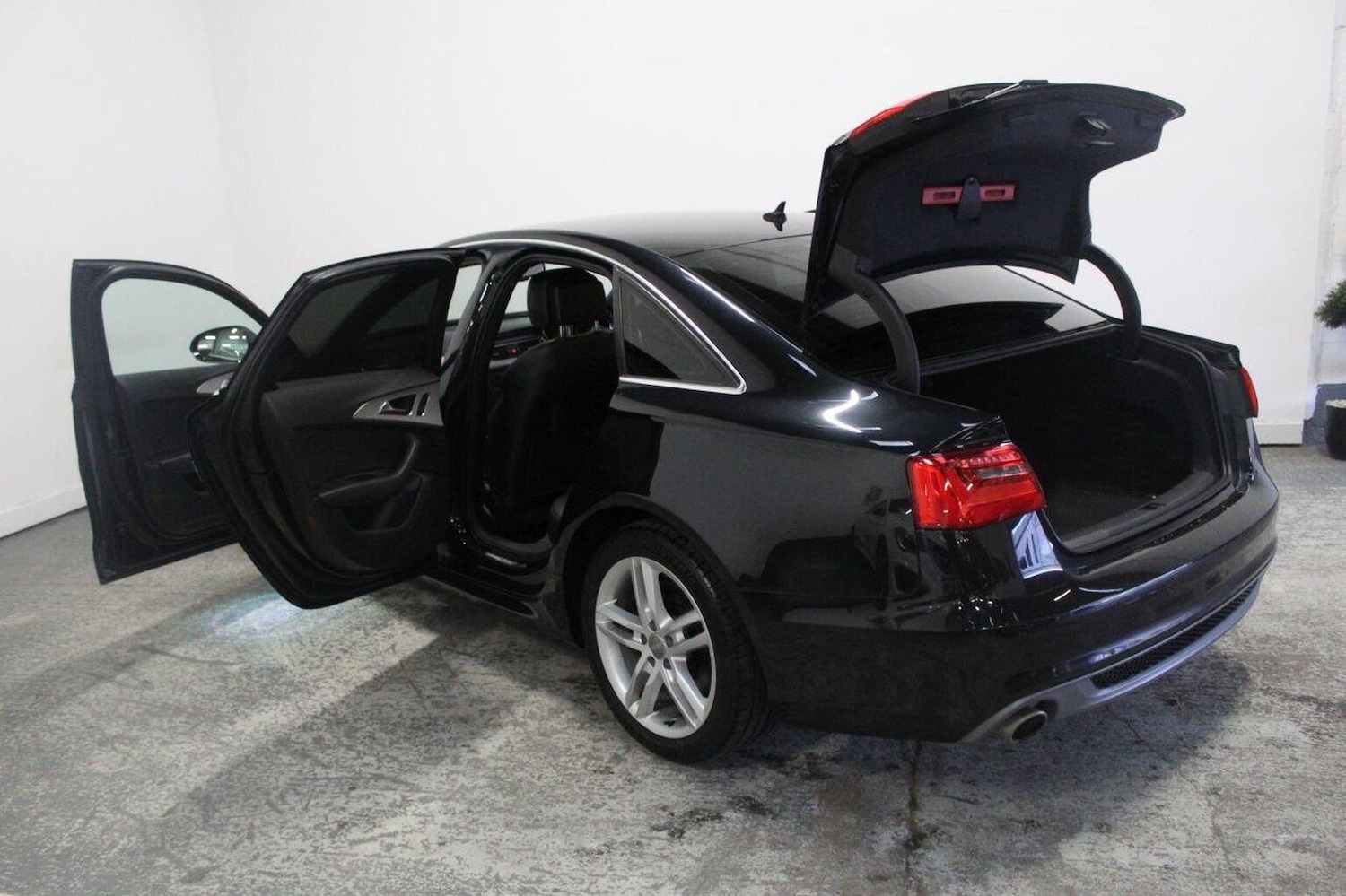 Used Audi A6 Saloon 2012 for sale - 77319820: Photo 21