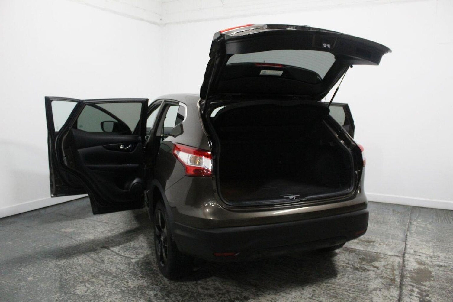 Used Nissan Qashqai 2016 for sale - 77395157: Photo 21