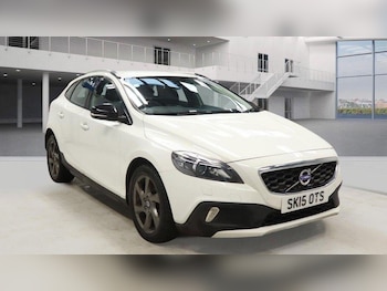 Volvo - V40 Cross Country