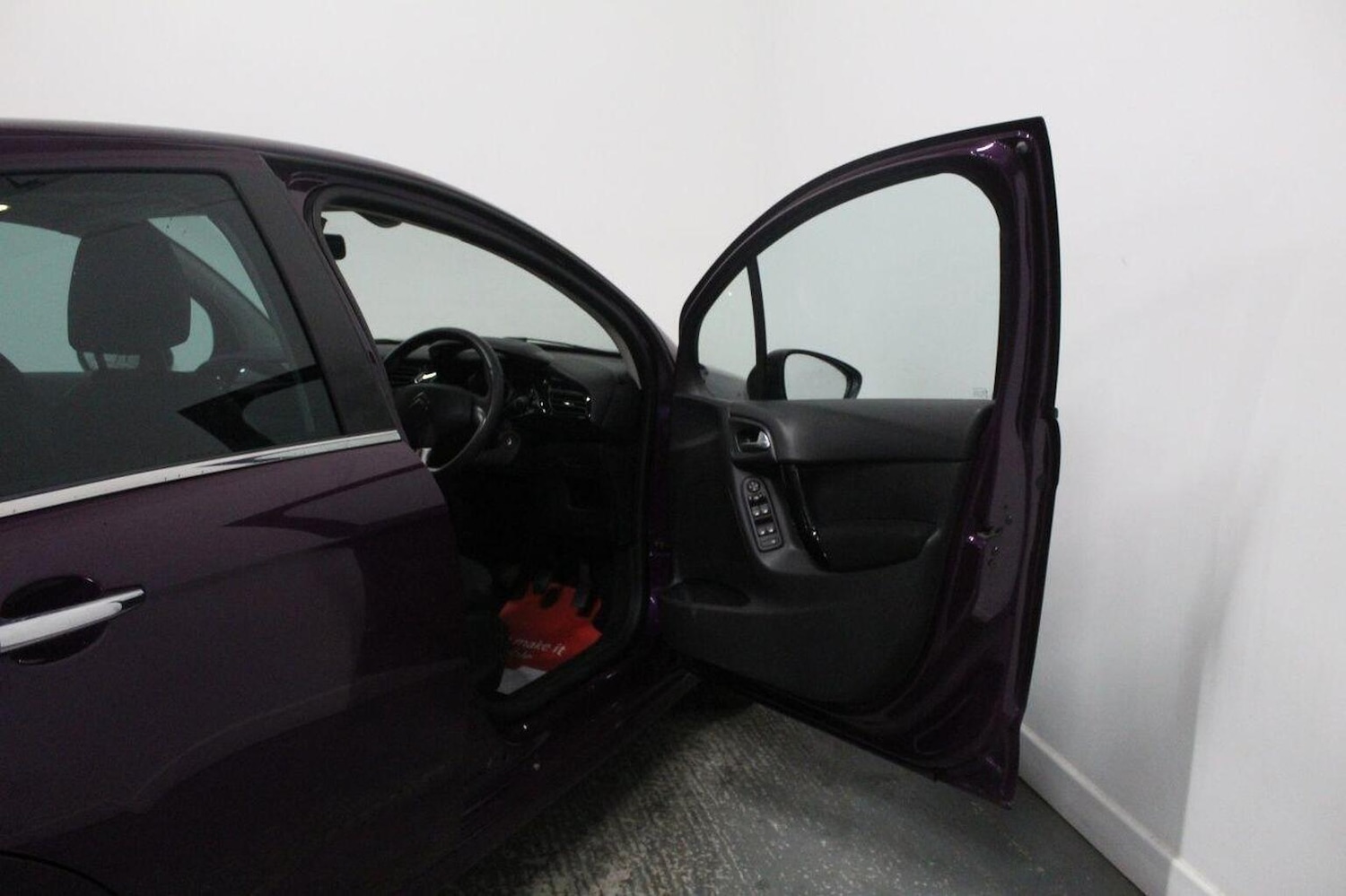 Used Citroen C3 2017 for sale - 76497482: Photo 26