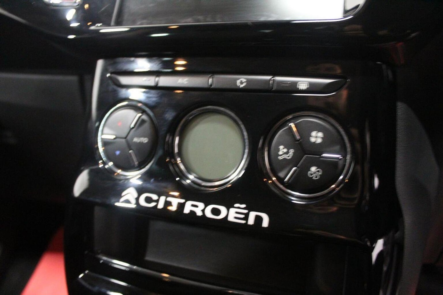 Used Citroen C3 2017 for sale - 76497482: Photo 41