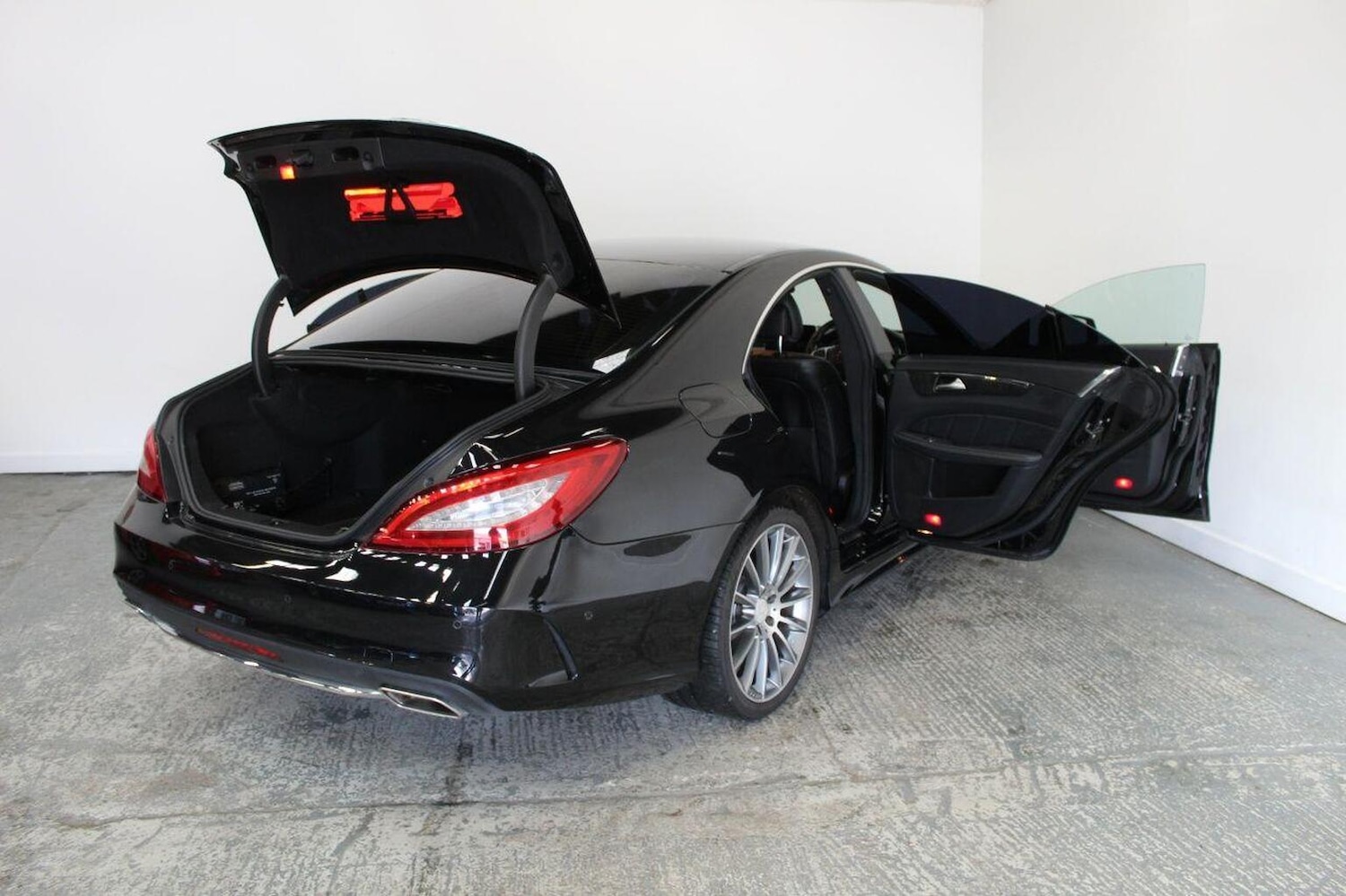 Used Mercedes-Benz CLS 2015 for sale - 77906502: Photo 21