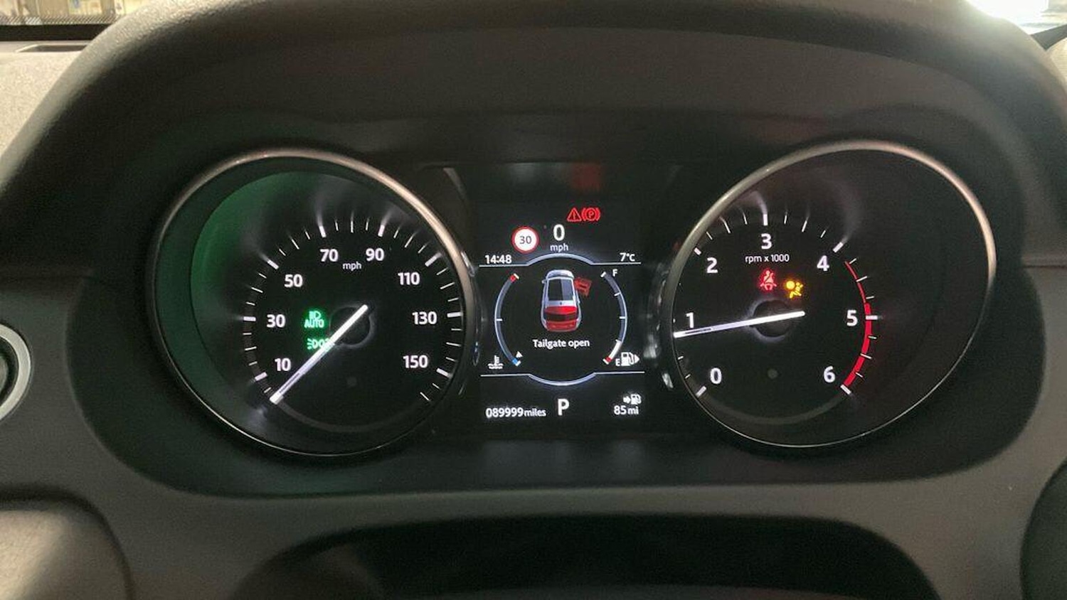 Used Land Rover Discovery Sport 2017 for sale - 76596573: Photo 15