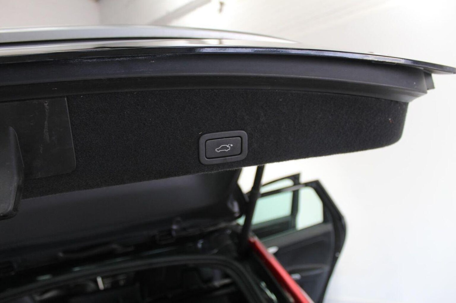 Used Volvo XC60 2015 for sale - 77937955: Photo 24