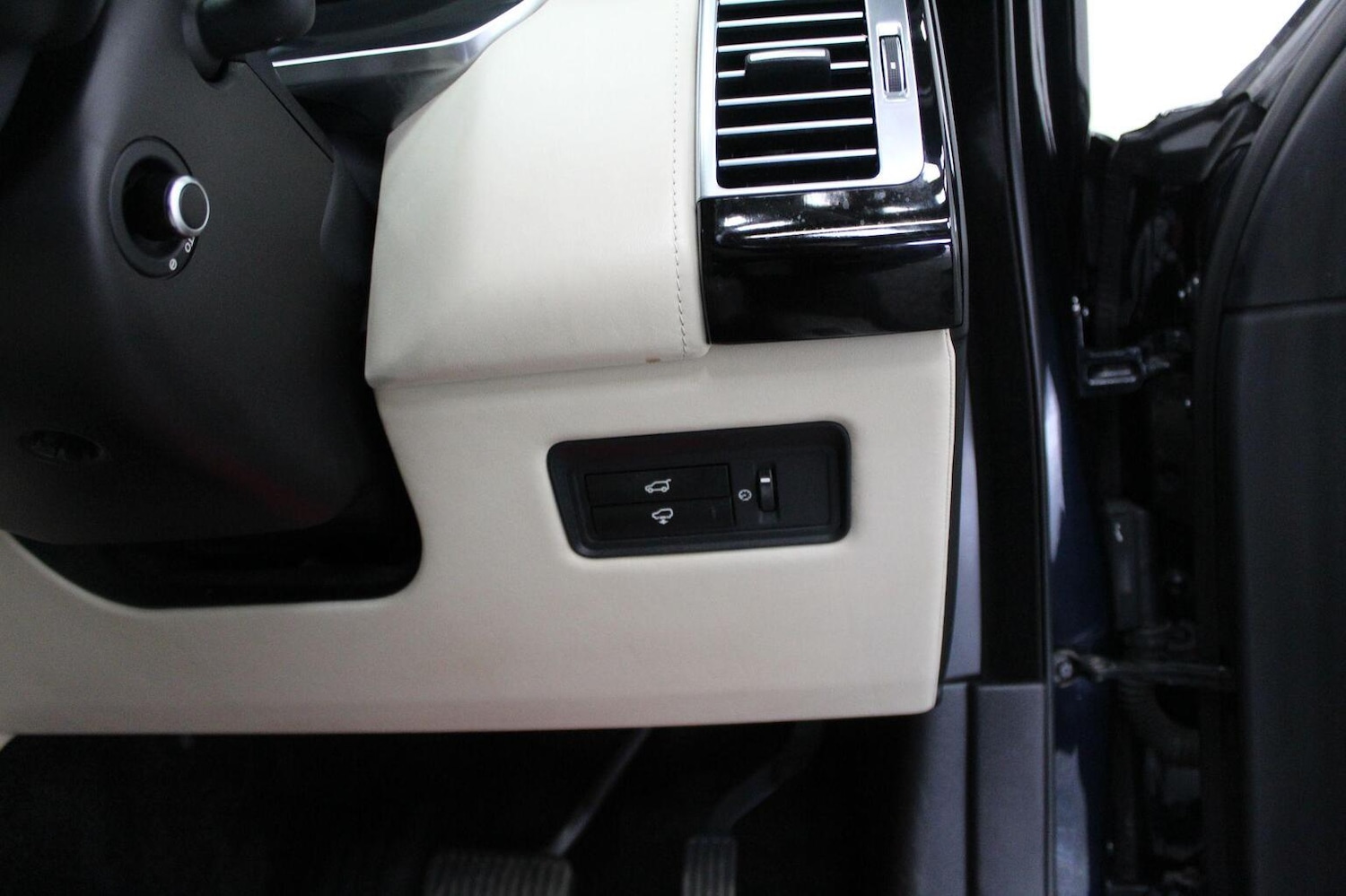 Used Land Rover Range Rover 2015 for sale - 77054776: Photo 61