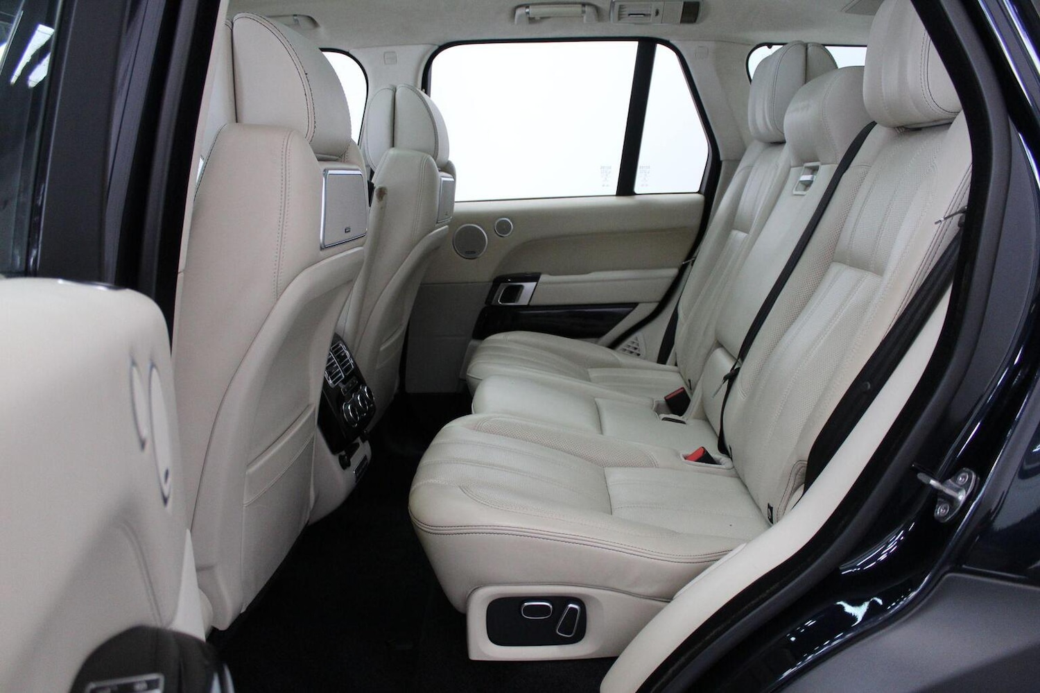 Used Land Rover Range Rover 2015 for sale - 77054776: Photo 68