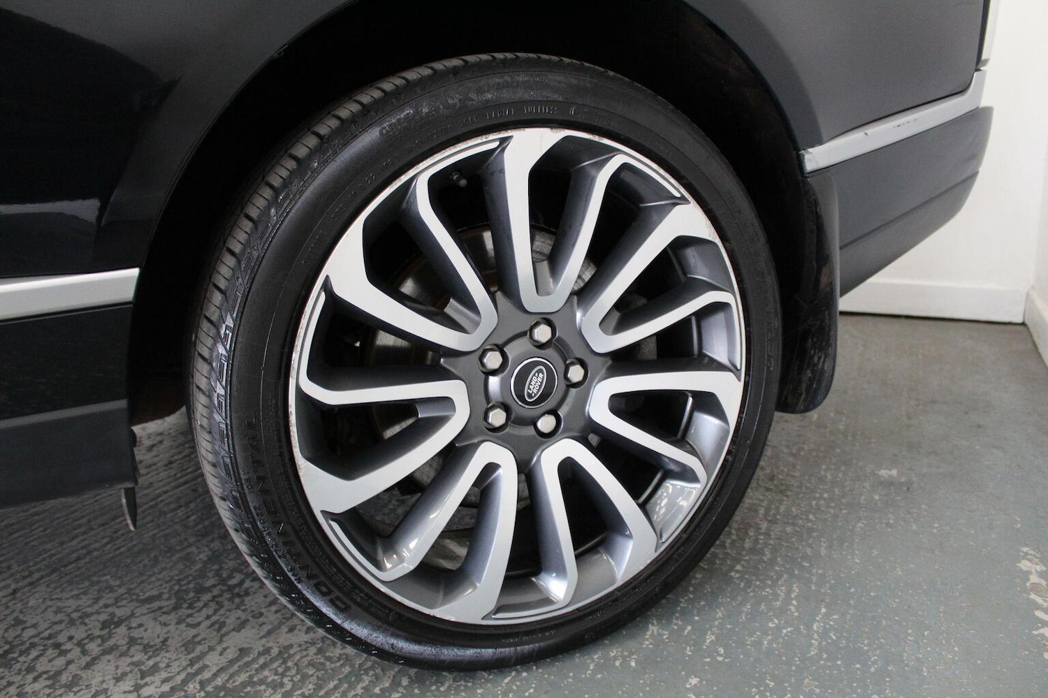 Used Land Rover Range Rover 2015 for sale - 77054776: Photo 75