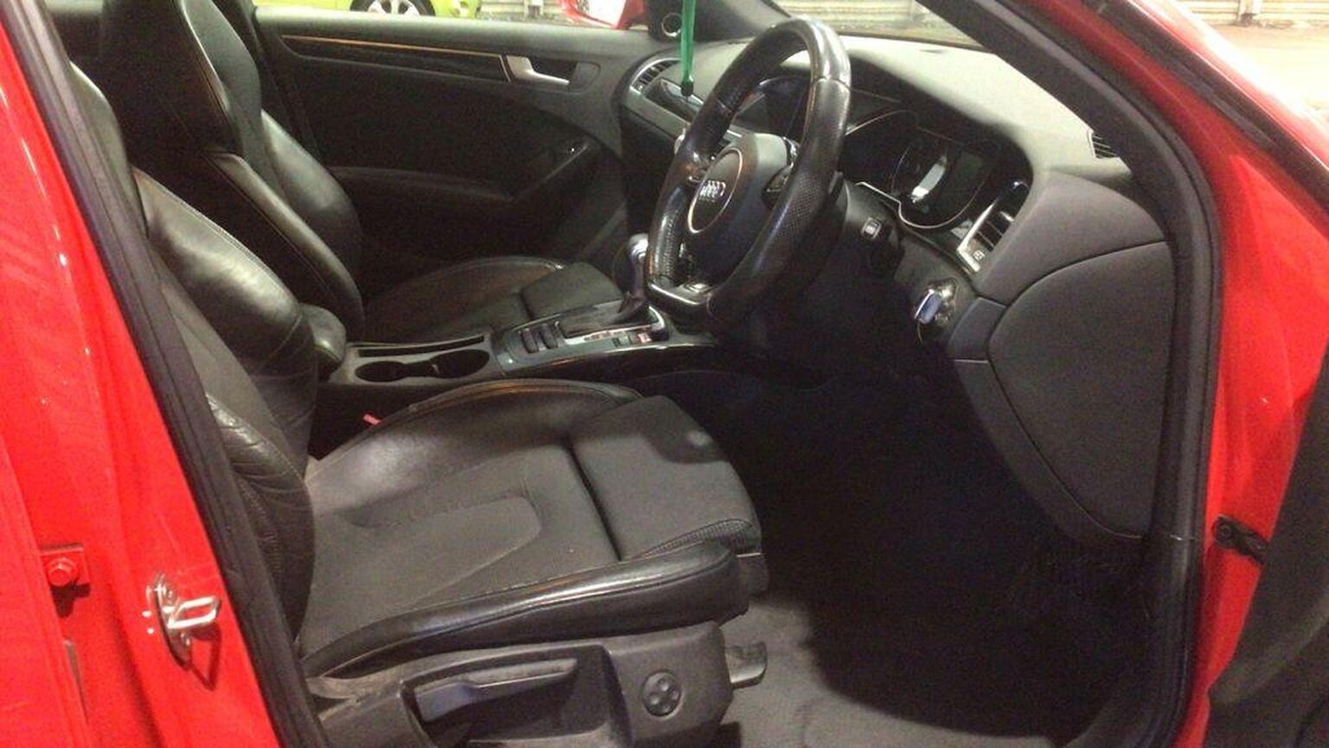 Used Audi A4 2014 for sale - 77398372: Photo 14