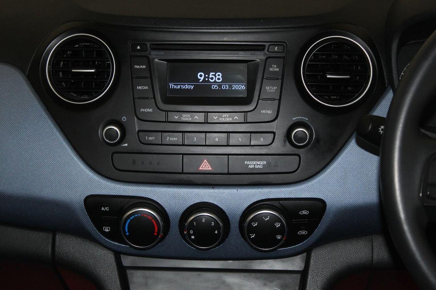 Used Hyundai i10 2014 for sale - 77937936: Photo 31