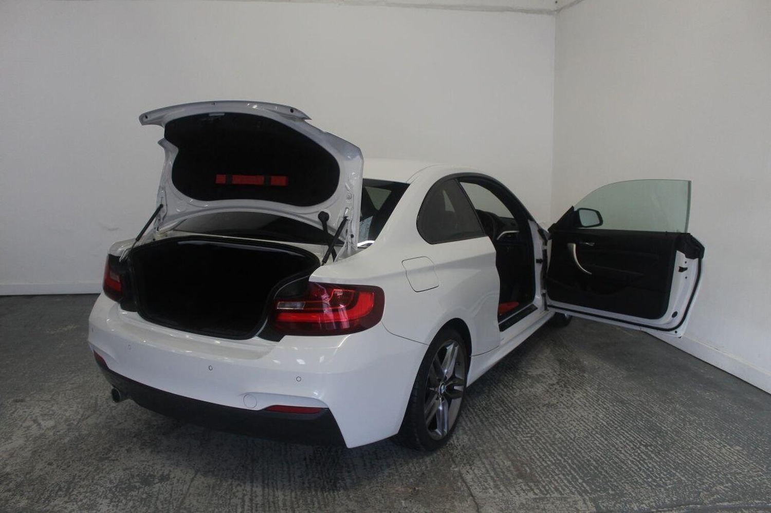 Used BMW 2 Series 2015 for sale - 77937831: Photo 20