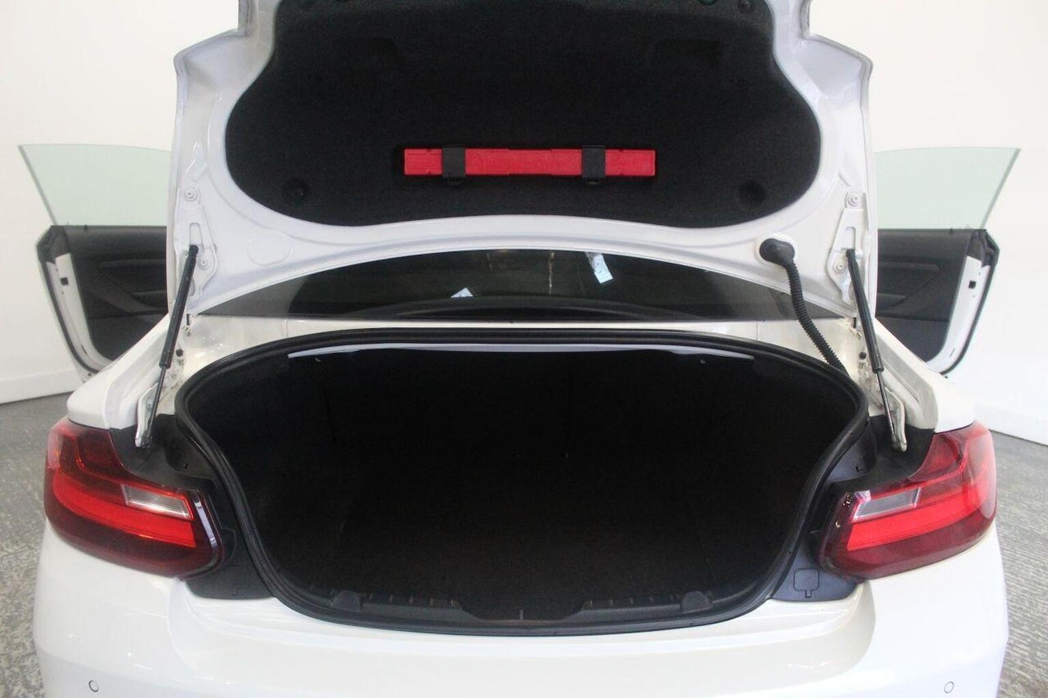 Used BMW 2 Series 2015 for sale - 77937831: Photo 22