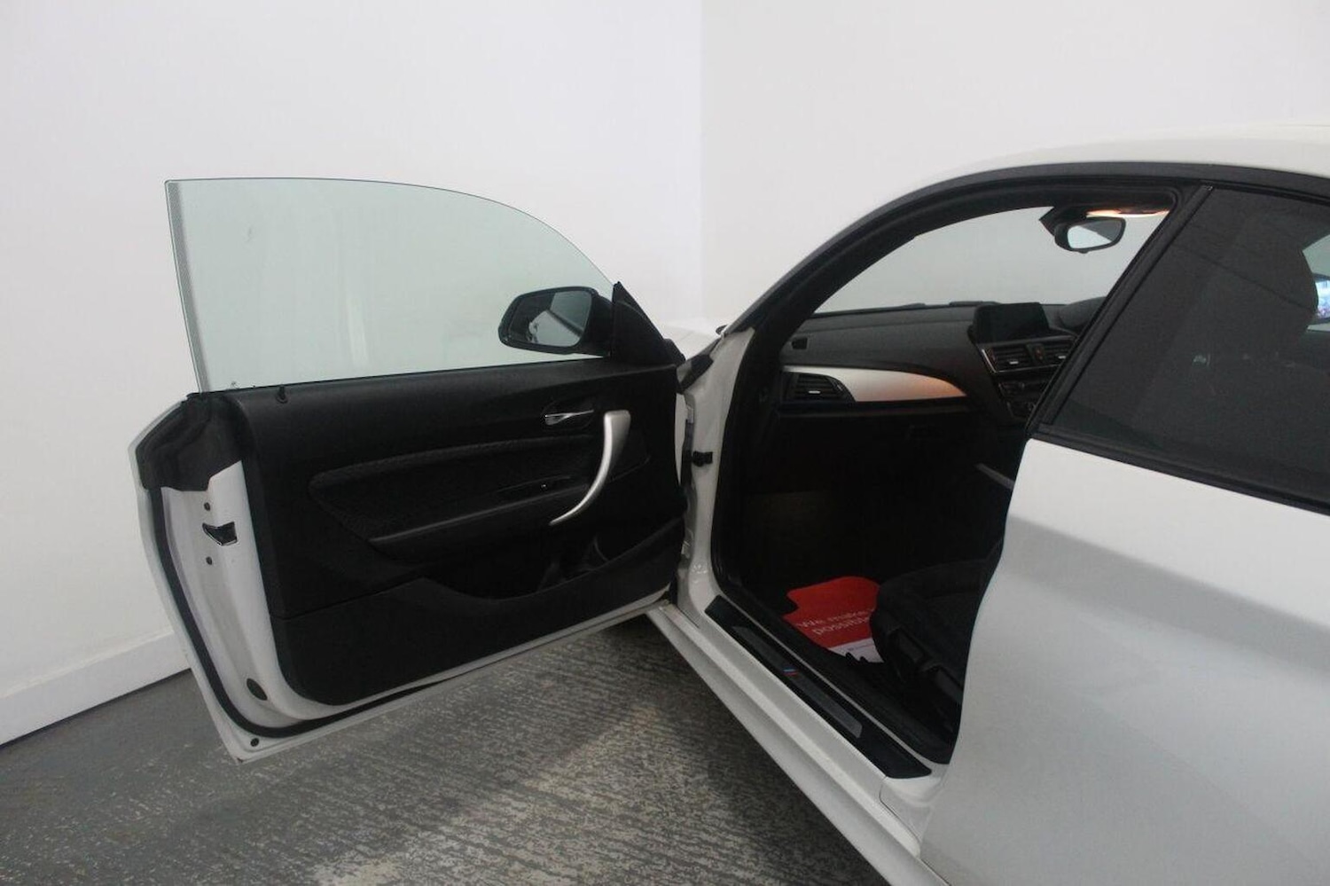 Used BMW 2 Series 2015 for sale - 77937831: Photo 24