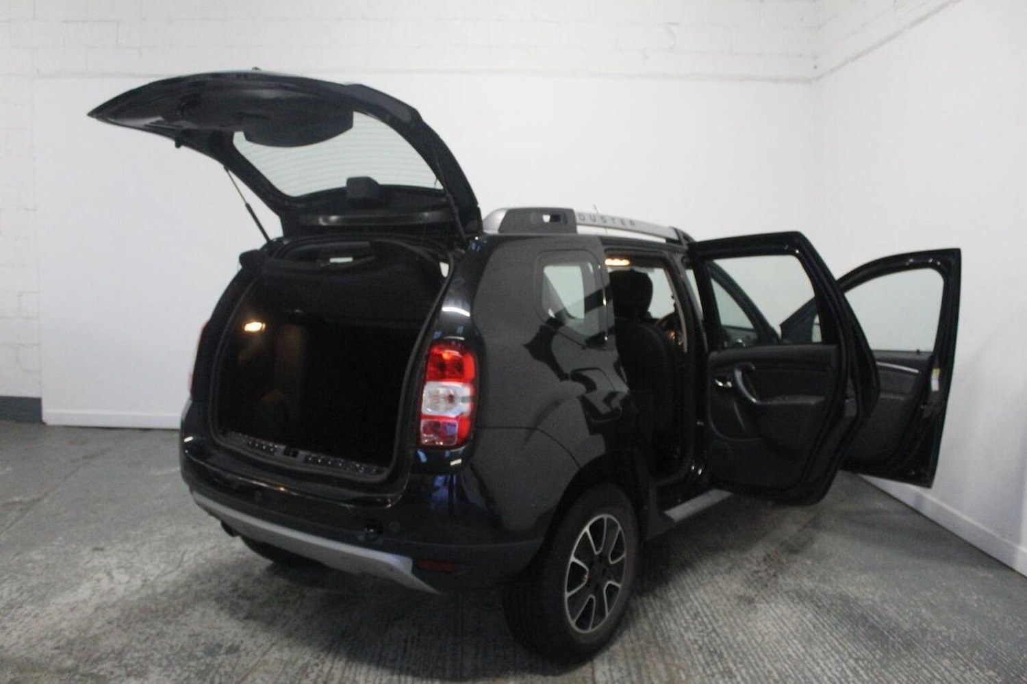Used Dacia Duster 2016 for sale - 77251335: Photo 21