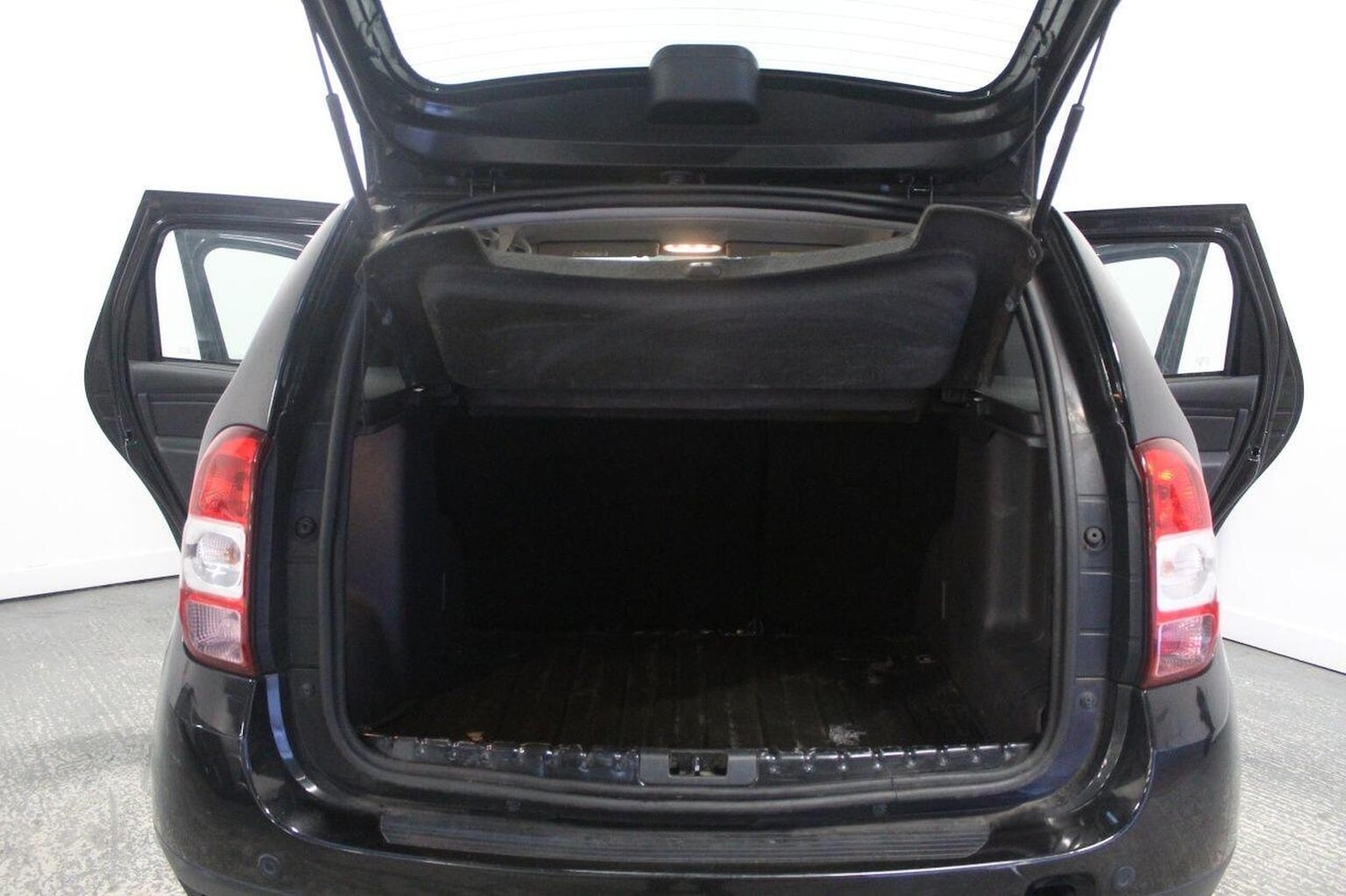 Used Dacia Duster 2016 for sale - 77251335: Photo 23