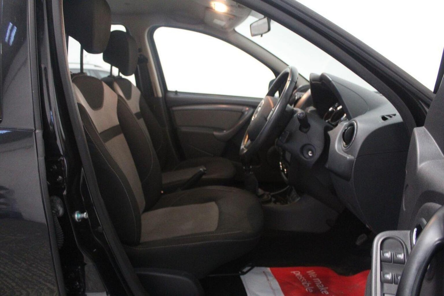 Used Dacia Duster 2016 for sale - 77251335: Photo 29