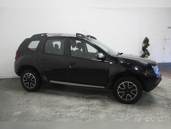 Used Dacia Duster 2016 for sale - 77251335: Photo