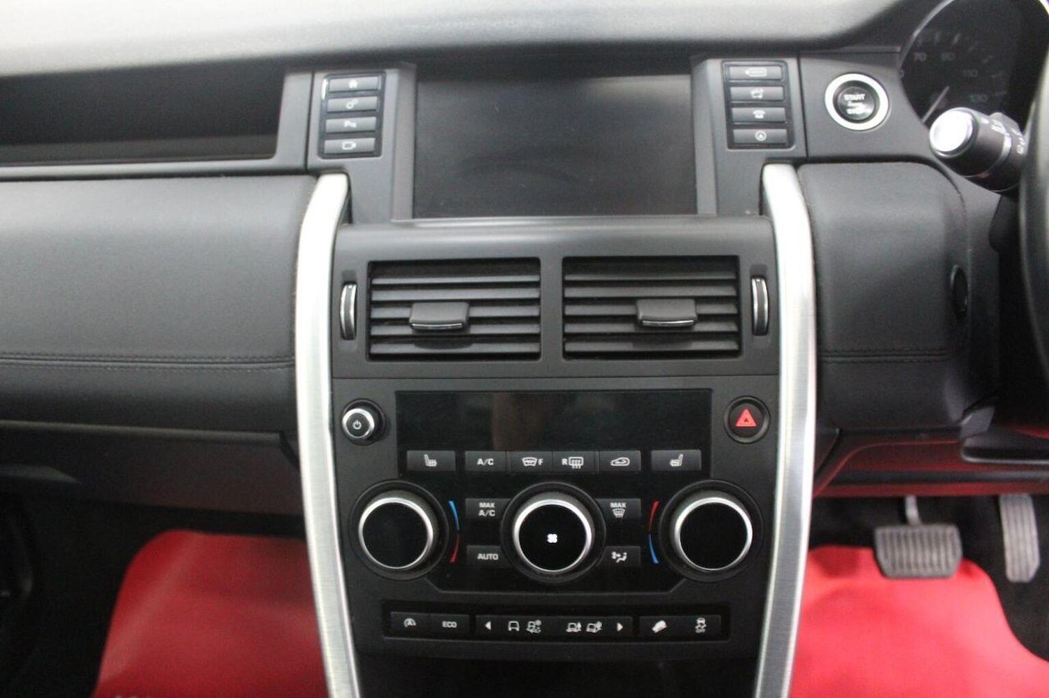 Used Land Rover Discovery Sport 2015 for sale - 77213408: Photo 38