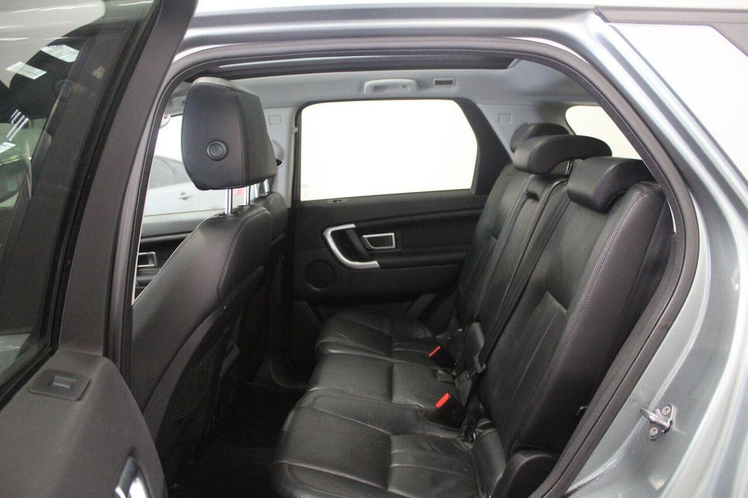 Used Land Rover Discovery Sport 2015 for sale - 77213408: Photo 61