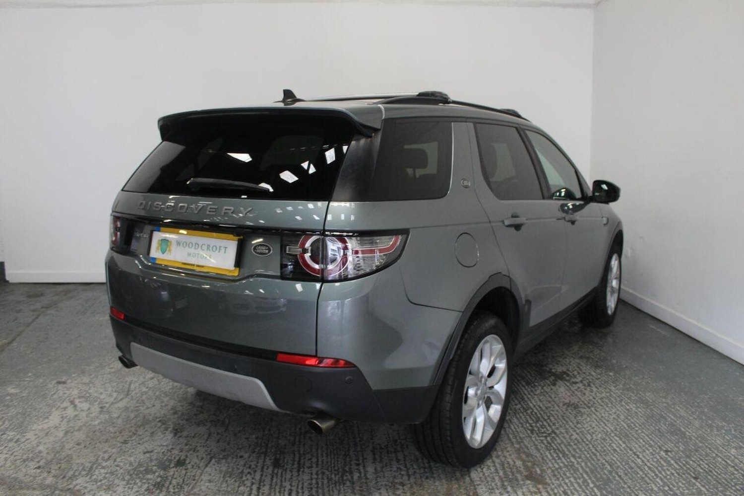 Used Land Rover Discovery Sport 2015 for sale - 77213408: Photo 8