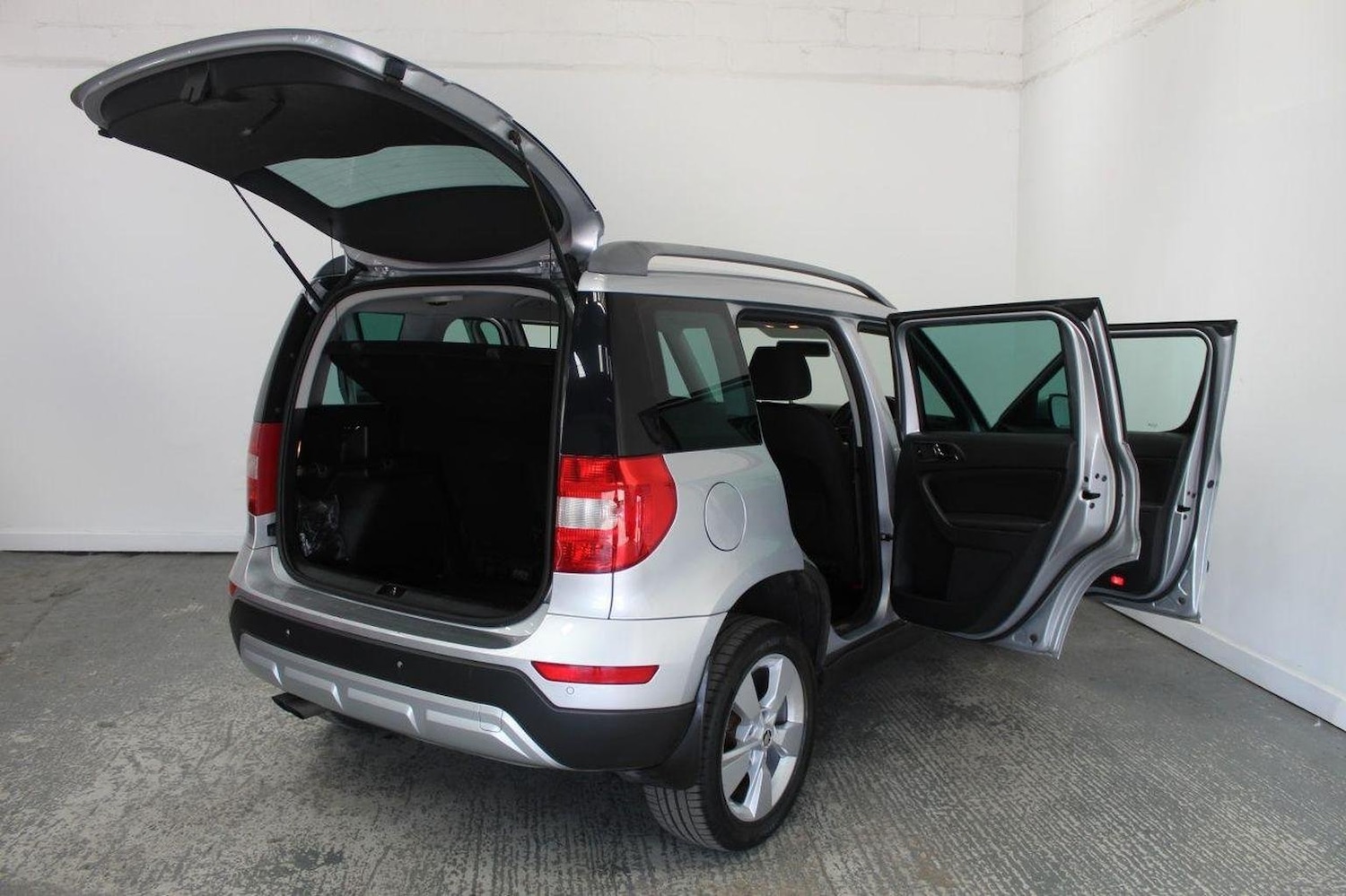 Vehicle 21