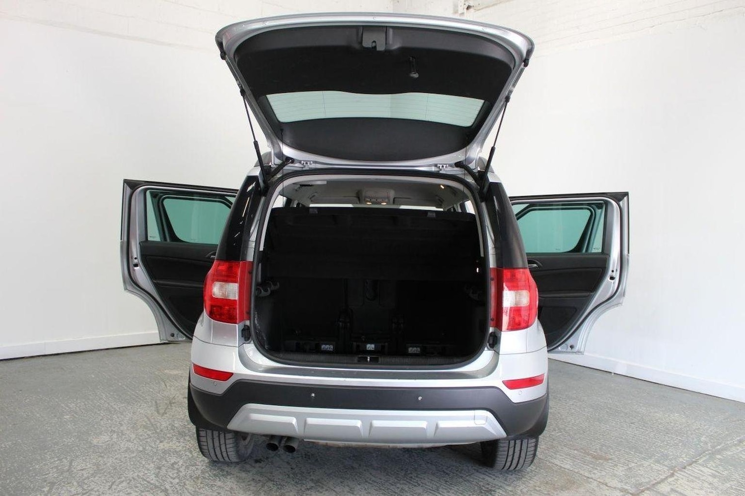Vehicle 22