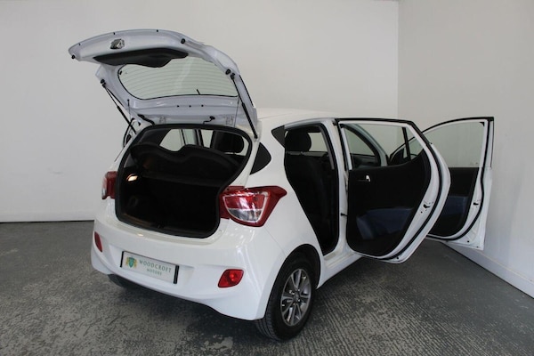 Used Hyundai i10 2014 for sale - 75746705: Photo 20