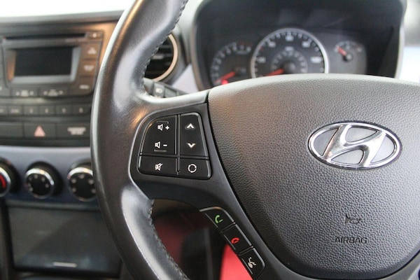 Used Hyundai i10 2014 for sale - 75746705: Photo 41