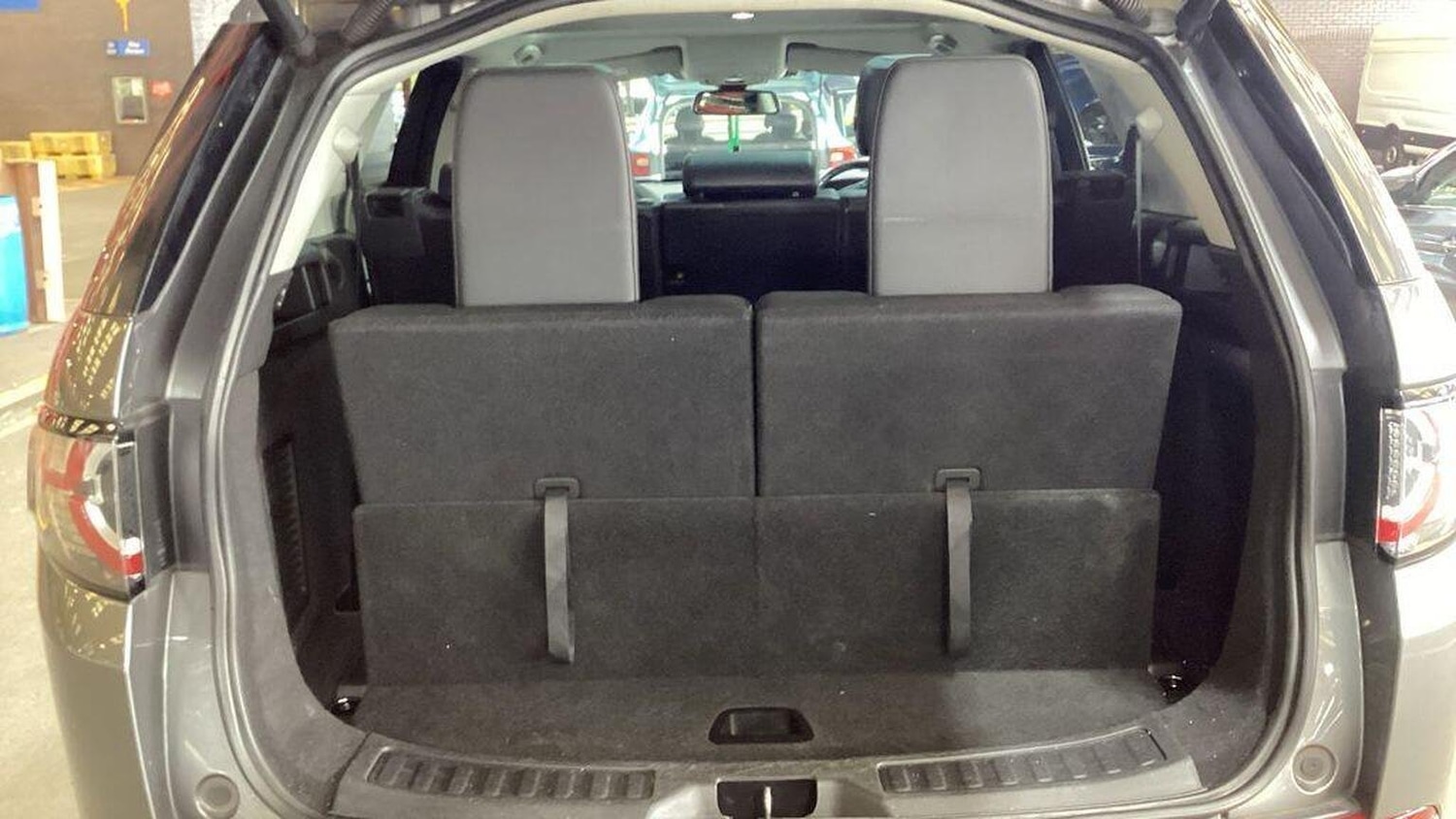 Used Land Rover Discovery Sport 2016 for sale - 76149269: Photo 10