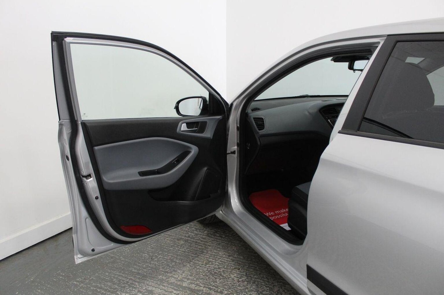 Used Hyundai i20 2016 for sale - 77707337: Photo 29