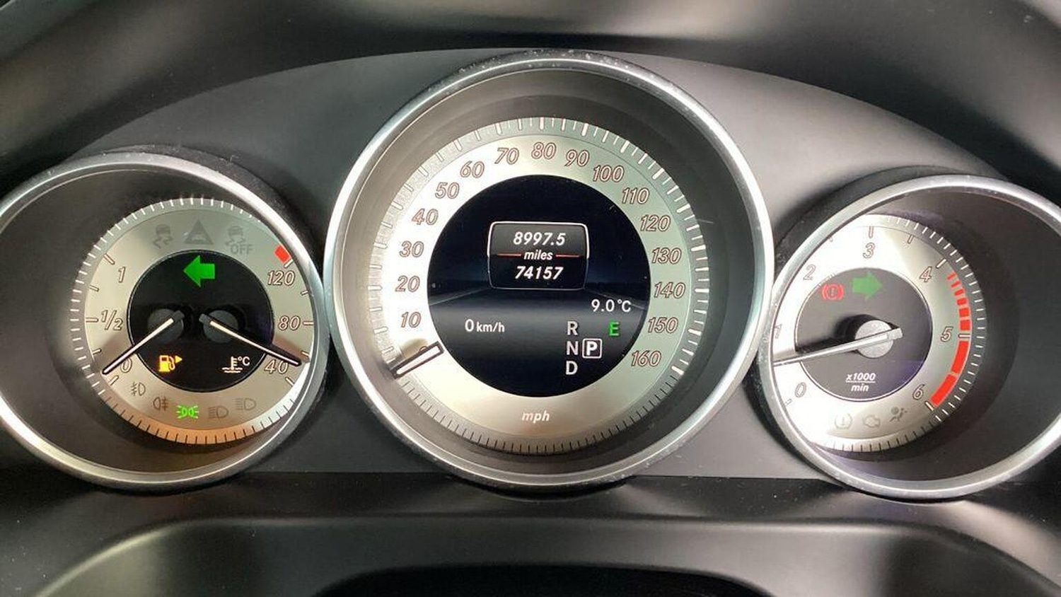 Used Mercedes-Benz E Class 2015 for sale - 77649528: Photo 15