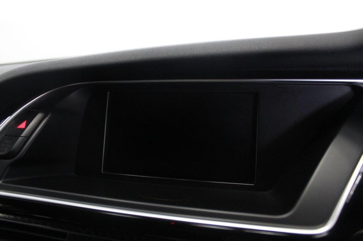 Used Audi A4 Avant 2015 for sale - 76231640: Photo 35