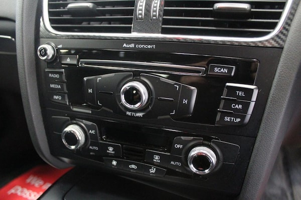 Used Audi A4 Avant 2015 for sale - 76231640: Photo 36